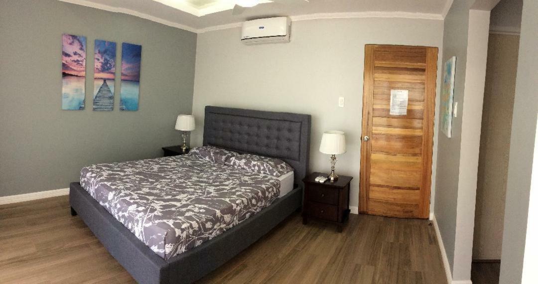 Pearl Of Santa Fe - Sabal'S Lodge Екстер'єр фото